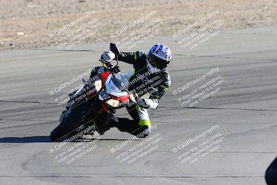 media/Jan-08-2022-SoCal Trackdays (Sat) [[1ec2777125]]/Turn 10 (2pm)/